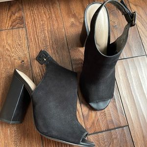 Worn•Black ALDO open toe block heel